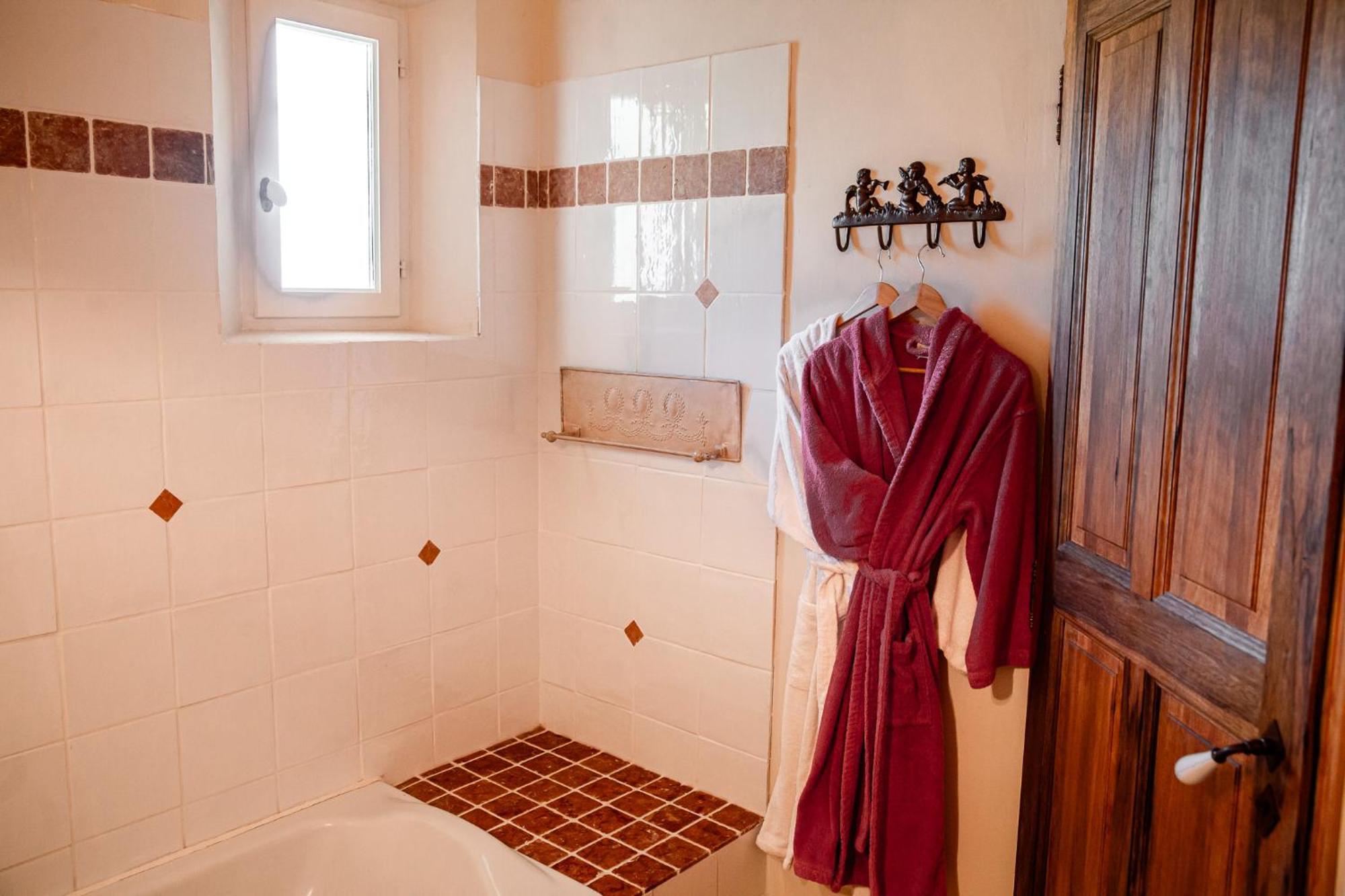 Mas De Lure Hotel Salon-de-Provence Buitenkant foto
