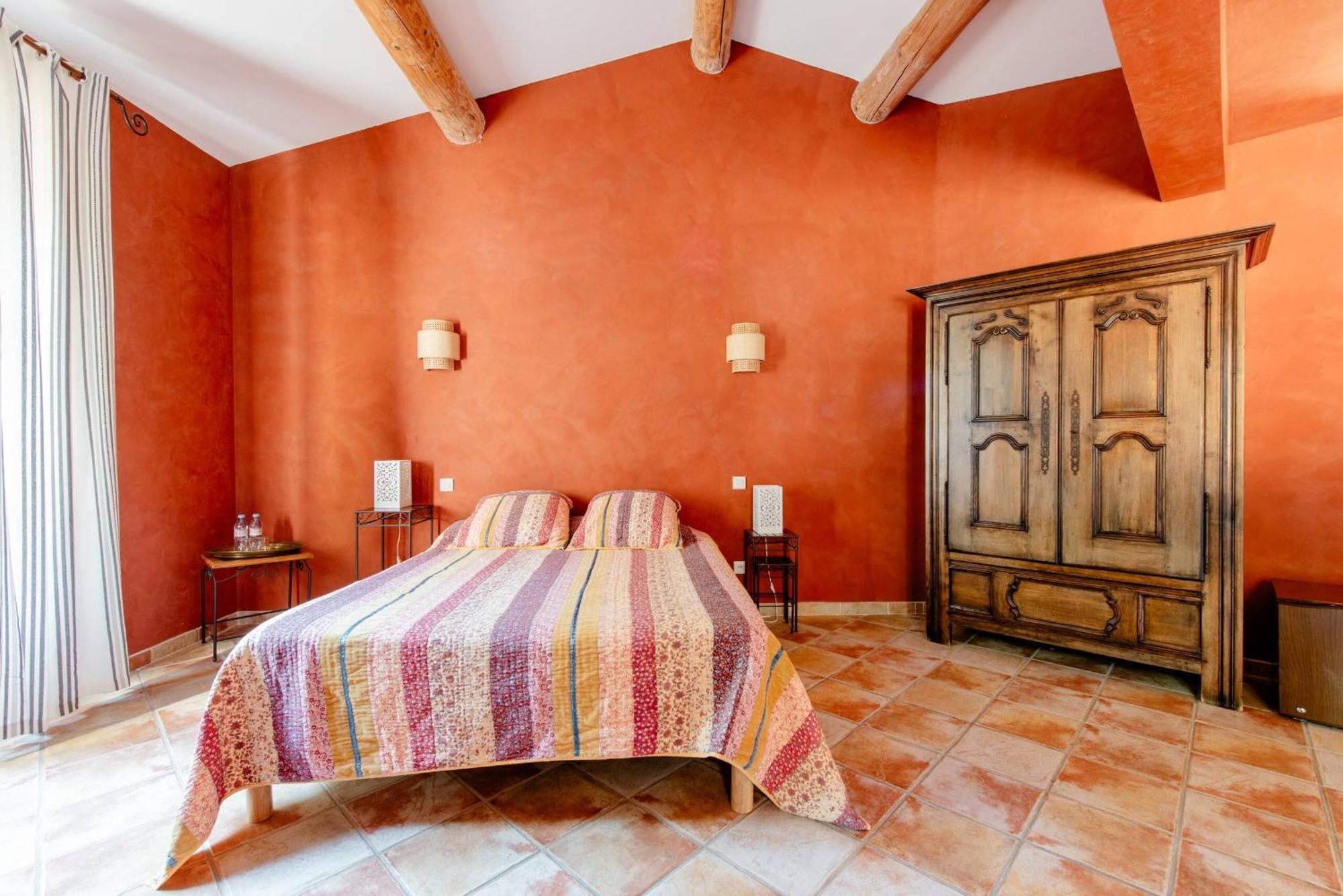 Mas De Lure Hotel Salon-de-Provence Buitenkant foto